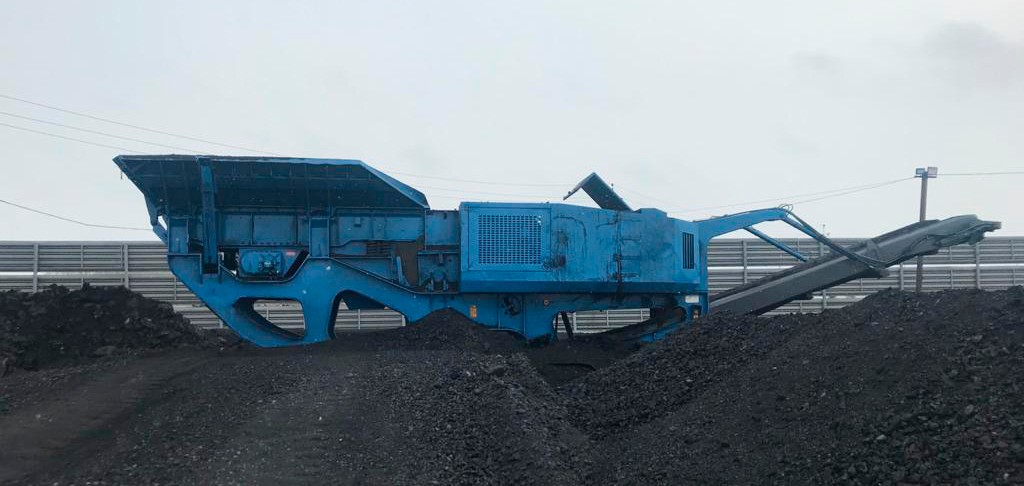crushing plant work in a quarry coal grinding