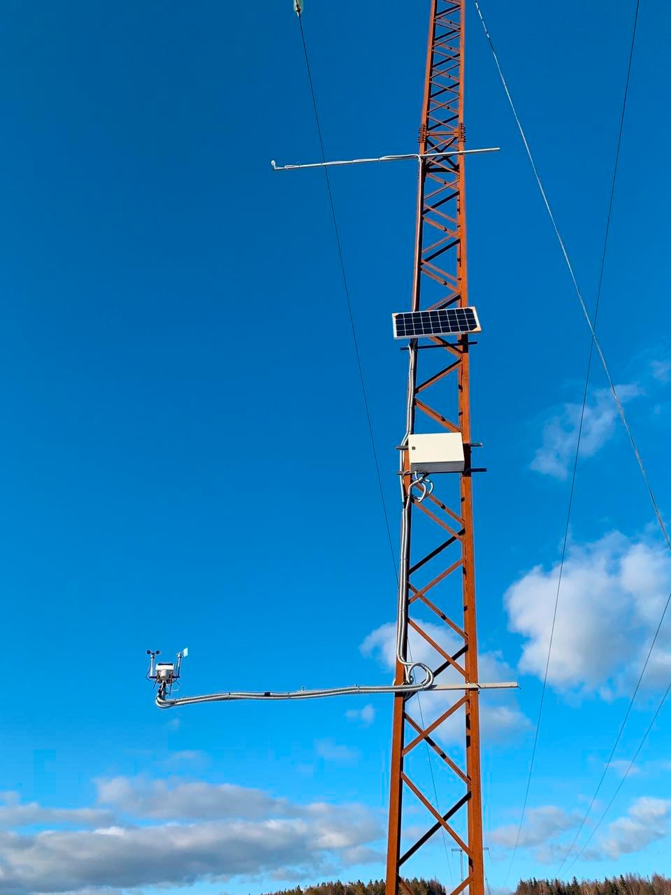 Weather station Sokol-M weather control and power line power transmission line example of installing a weather station