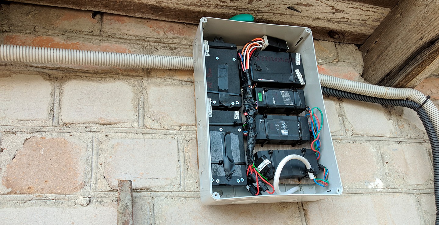 wireless fuel control in stationary fuel storage tanks