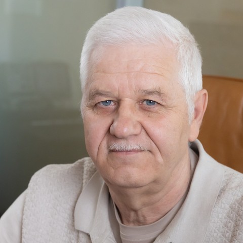 Владимир Дмитриев